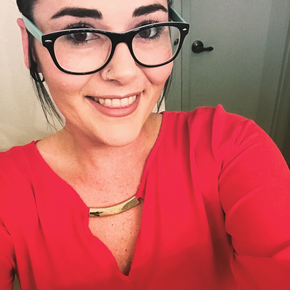 Meet your Posher, Dana